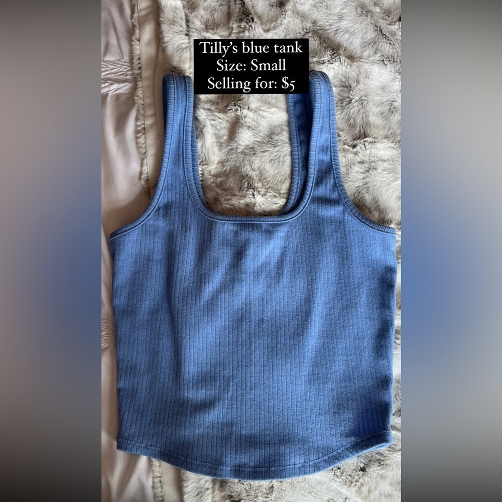 Tilly’s blue ribbed tank top